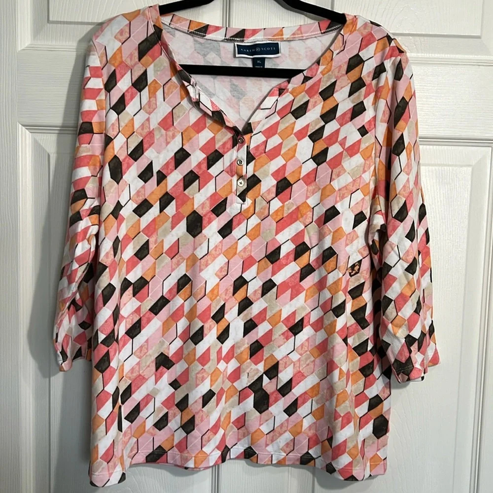 Karen Scott Blouse Women's size XL Pink, Coral and Black